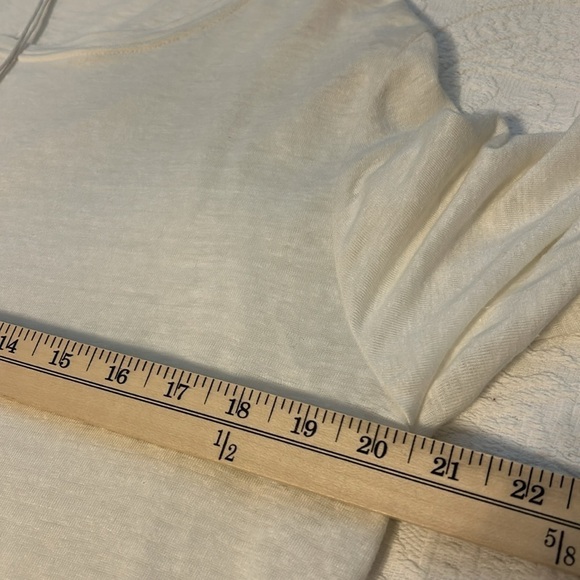 NWT Frame off white organic 100% organic linen. Womens size L. - Picture 2 of 6